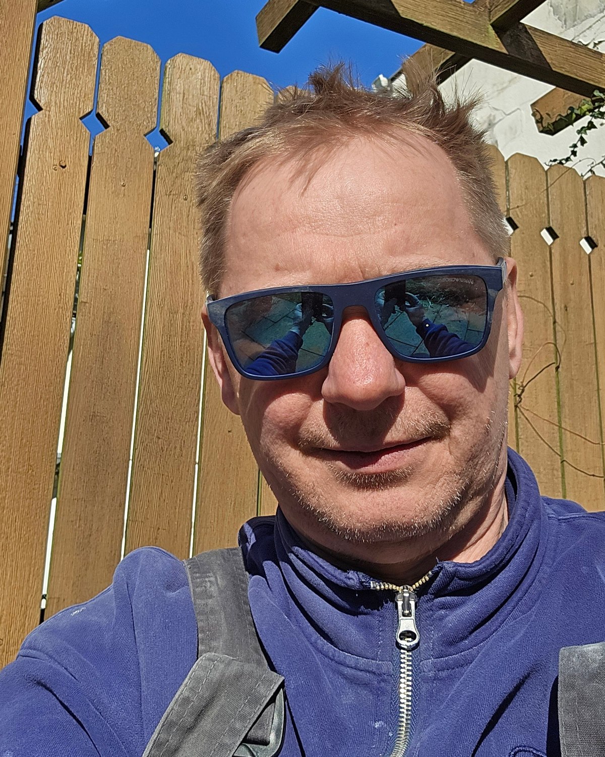 Artur Grzeszczyk, Handwerker für Trockenbau, Boden, Fliesen, Küchenaufbau und Möbelmontage